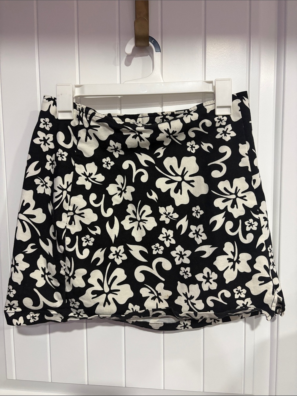 wild fable Black & White Floral Mini Skirt
